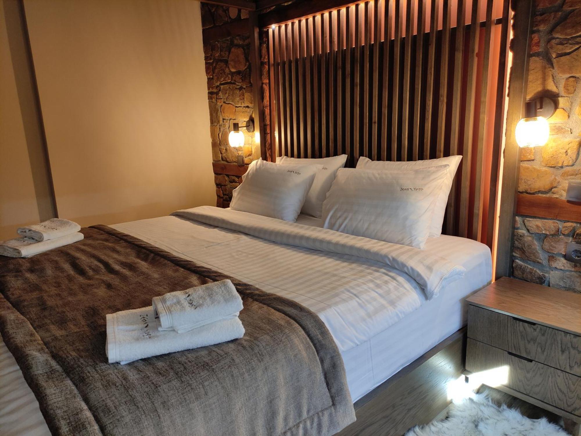 Ζέον Ύδωρ Otel Órma Dış mekan fotoğraf