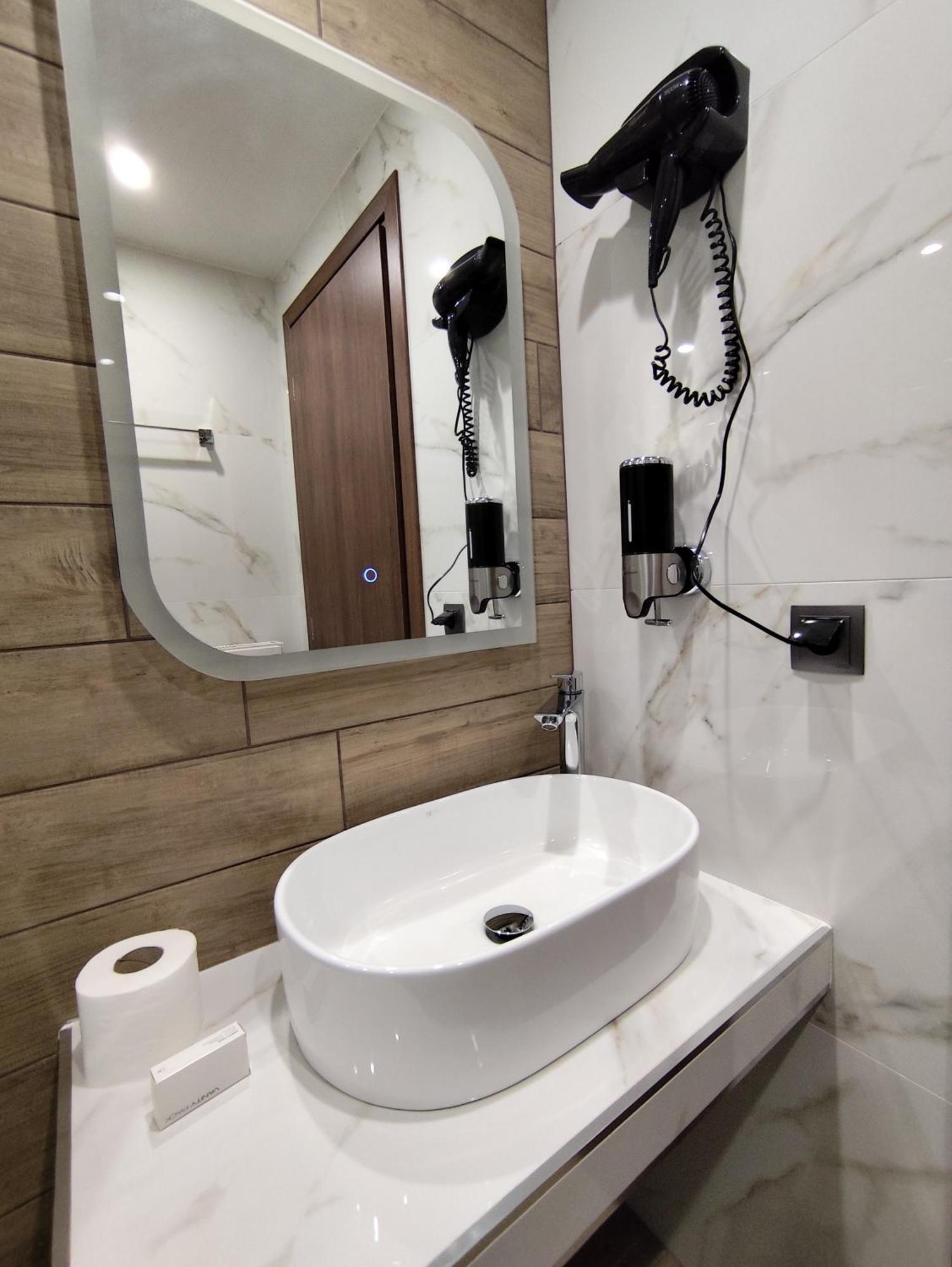 Ζέον Ύδωρ Otel Órma Dış mekan fotoğraf